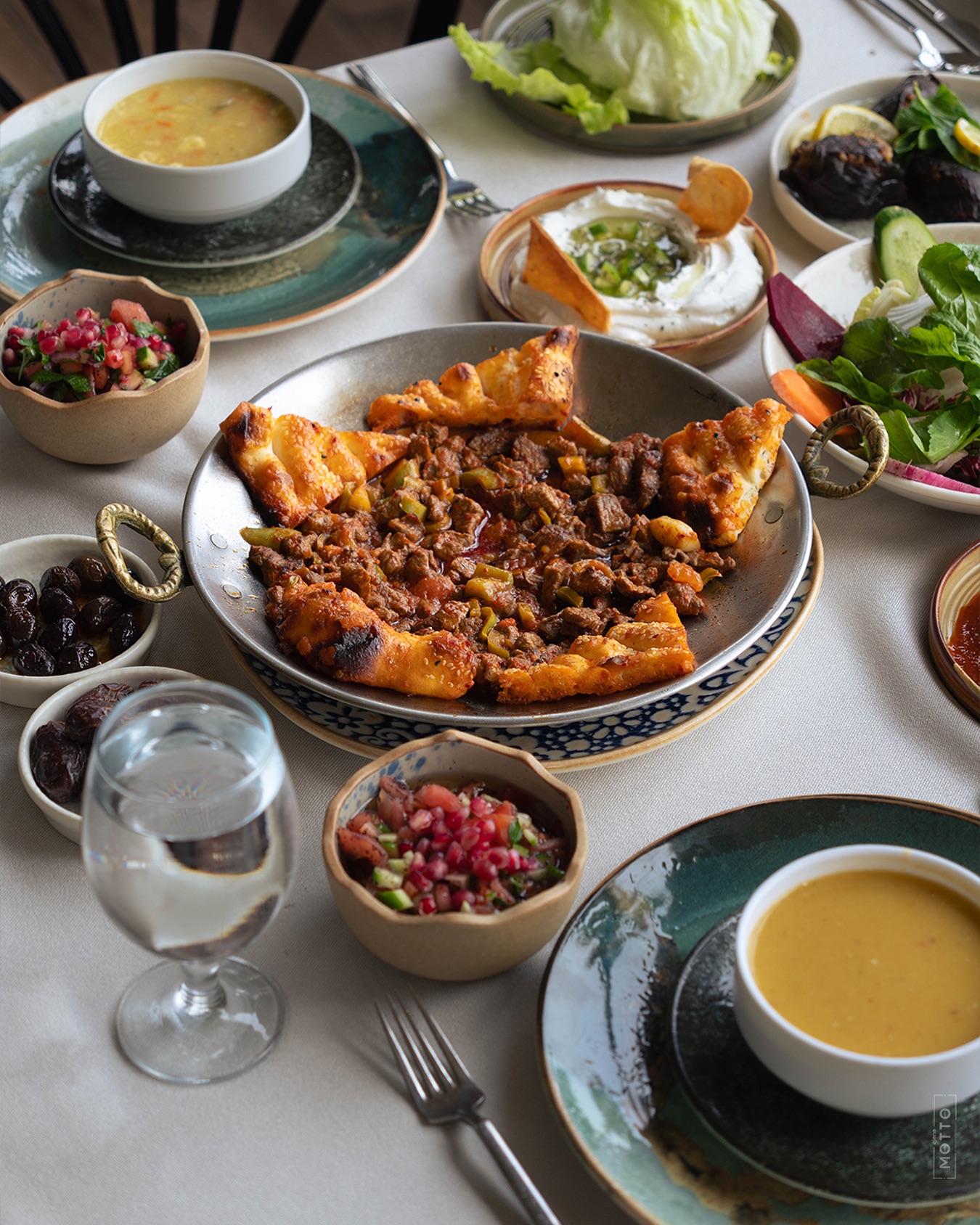 Mersin Balık Restaurant Meze Tabağı - Soğuk Mezeler